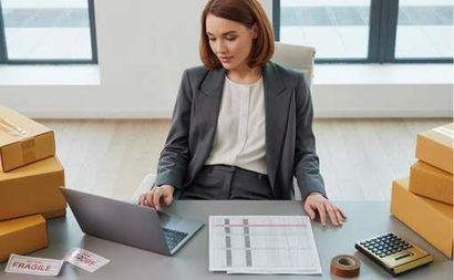 How to Calculate Shipping Costs in eCommerce and Online Business: A Complete 2025 Guide